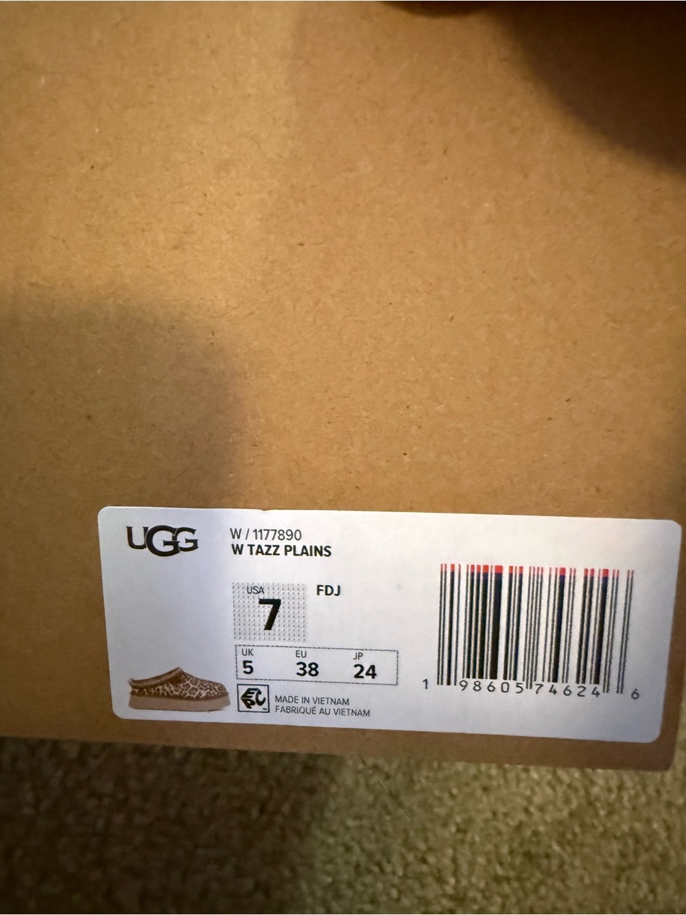 UGG Leopard Platform Tasman Plains in Beige and Brown - Picture 6 of 6